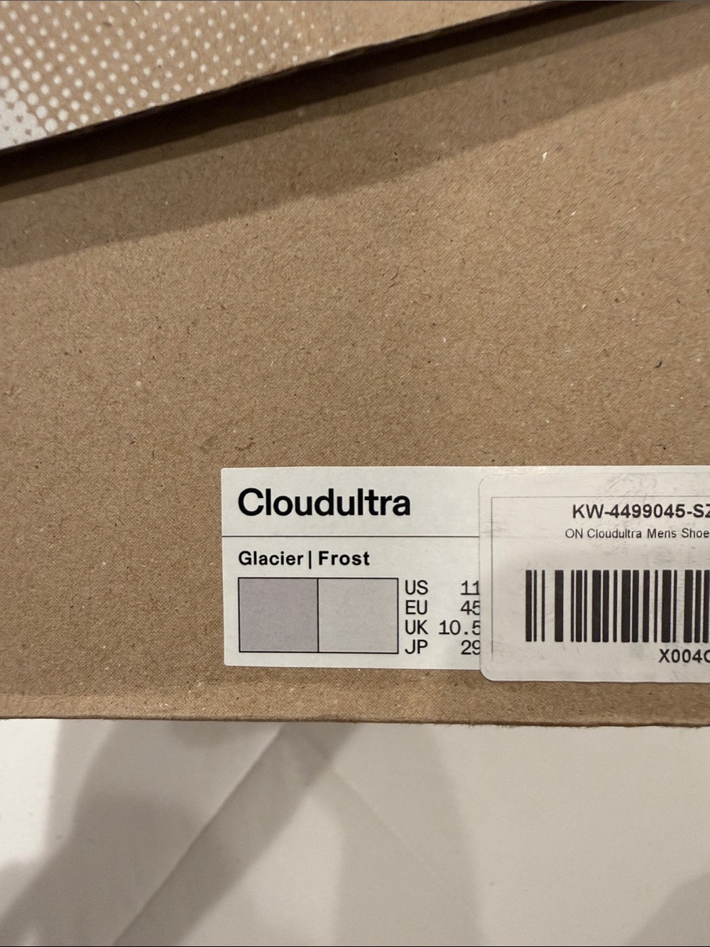 On Running Men's Cloudultra Athletic Shoes - Gray and White - Picture 4 of 4